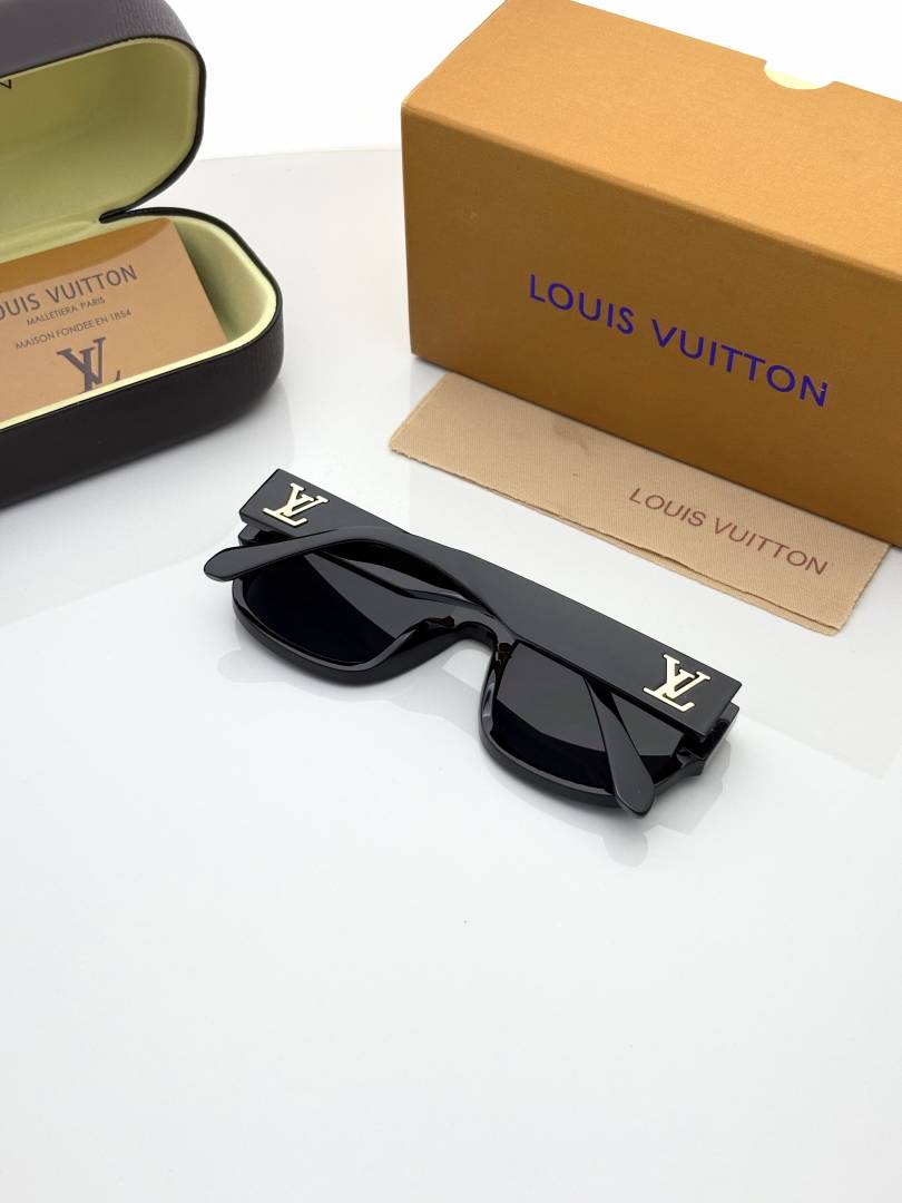 Louis Vuitton Sunglass
