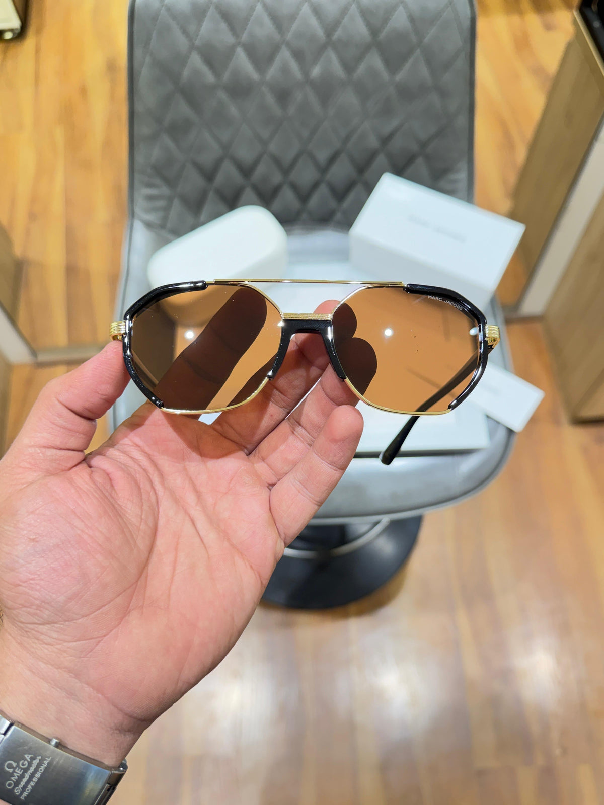MOST AWAITED LUXURY FASHION CELEBRITY UV-400 SUNGLASSES