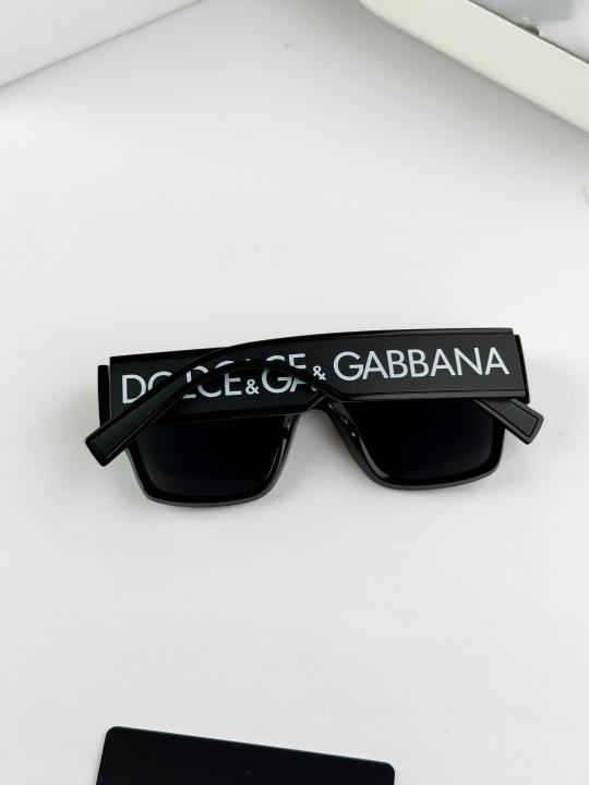 Dolce & Gabbana Sunglass