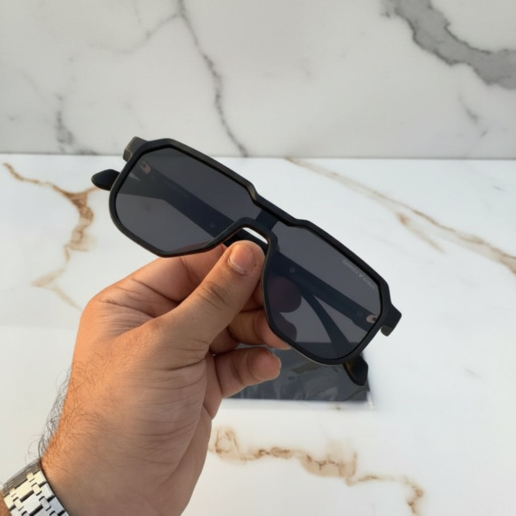 AR #1 FIBER BLACK POLARISED SUNGLASSES