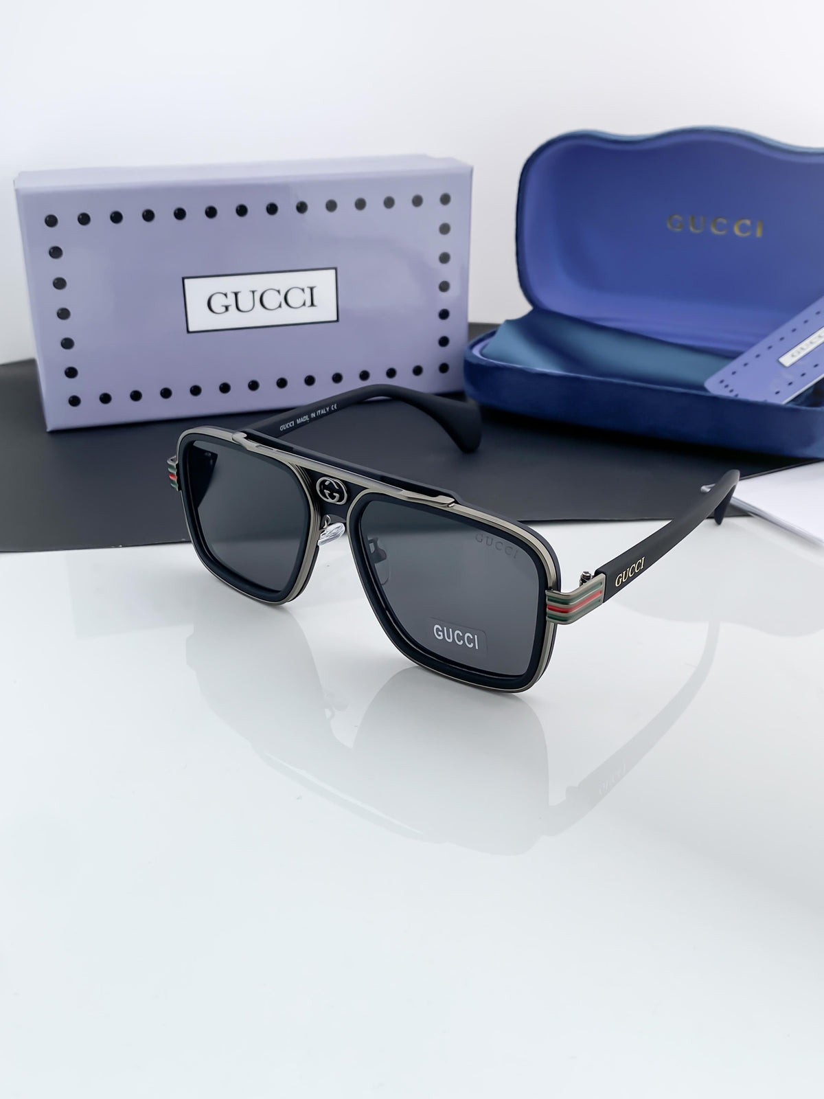 Gucci Sunglass