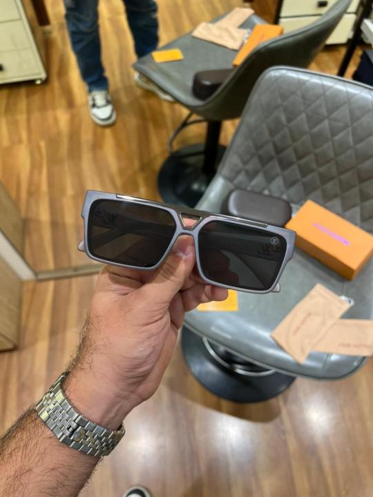 LV #5 FIBER BLACK POLARISED SUNGLASSES