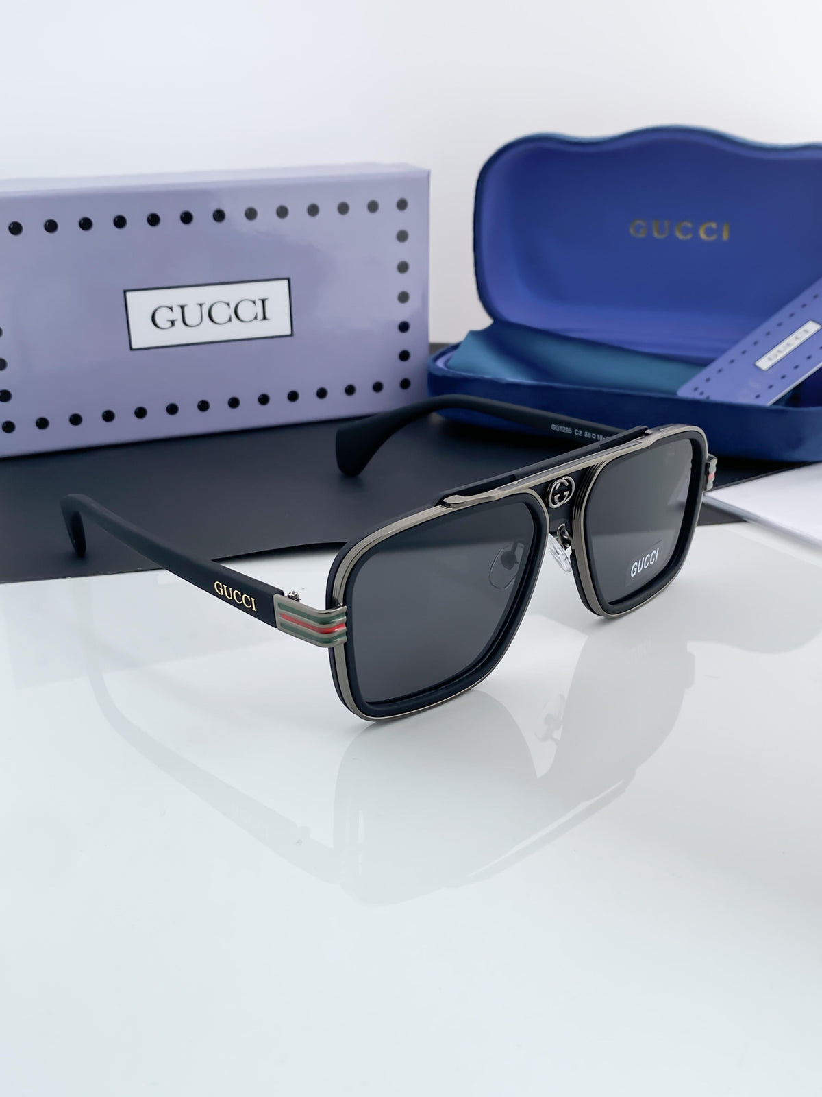 Gucci Sunglass