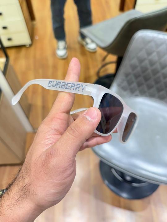 Burberry Sunglass